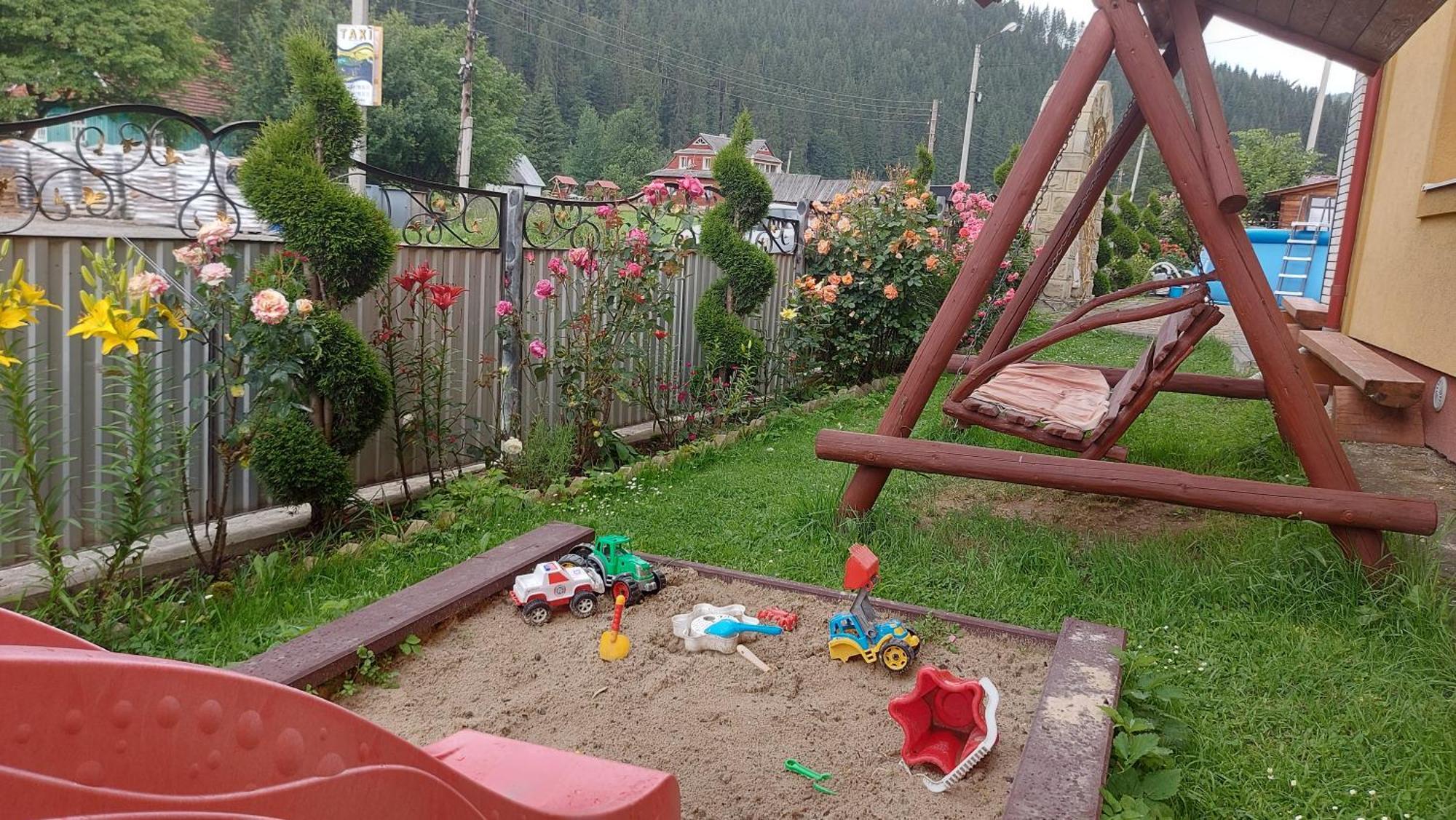 "Як Вдома" Буковель Hotel Exterior foto